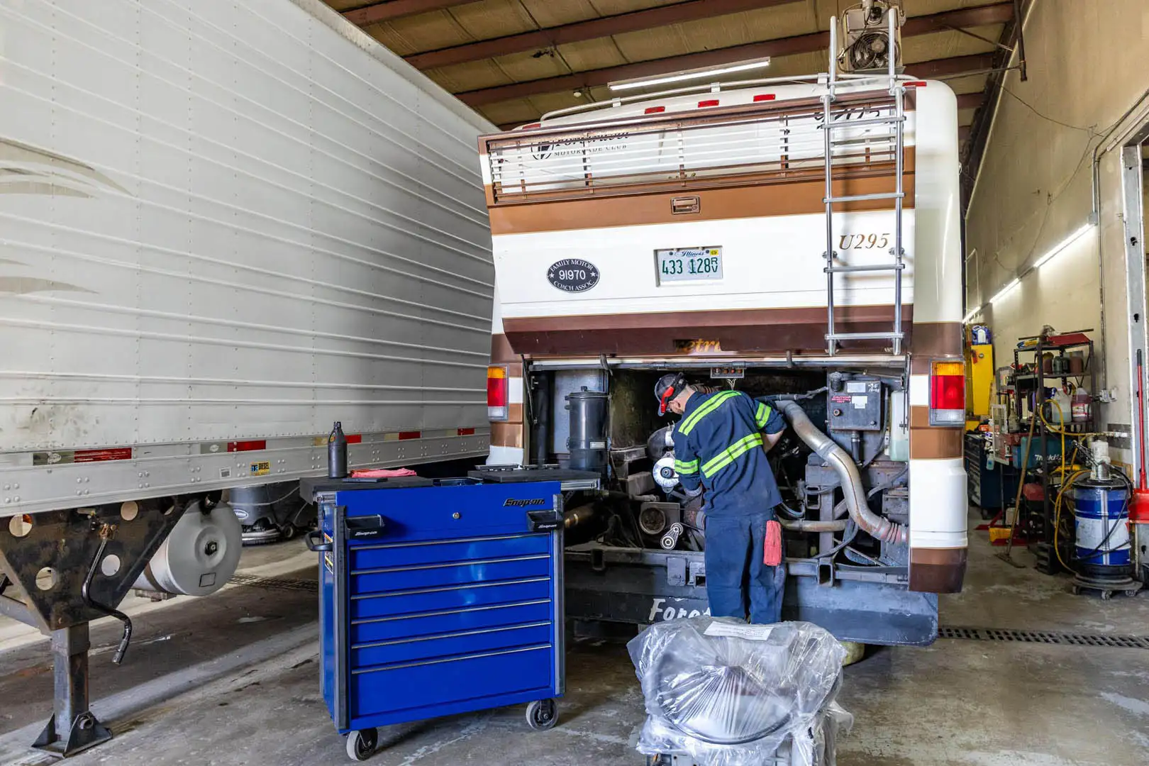 Big Rig Fixer technician performing rv repair