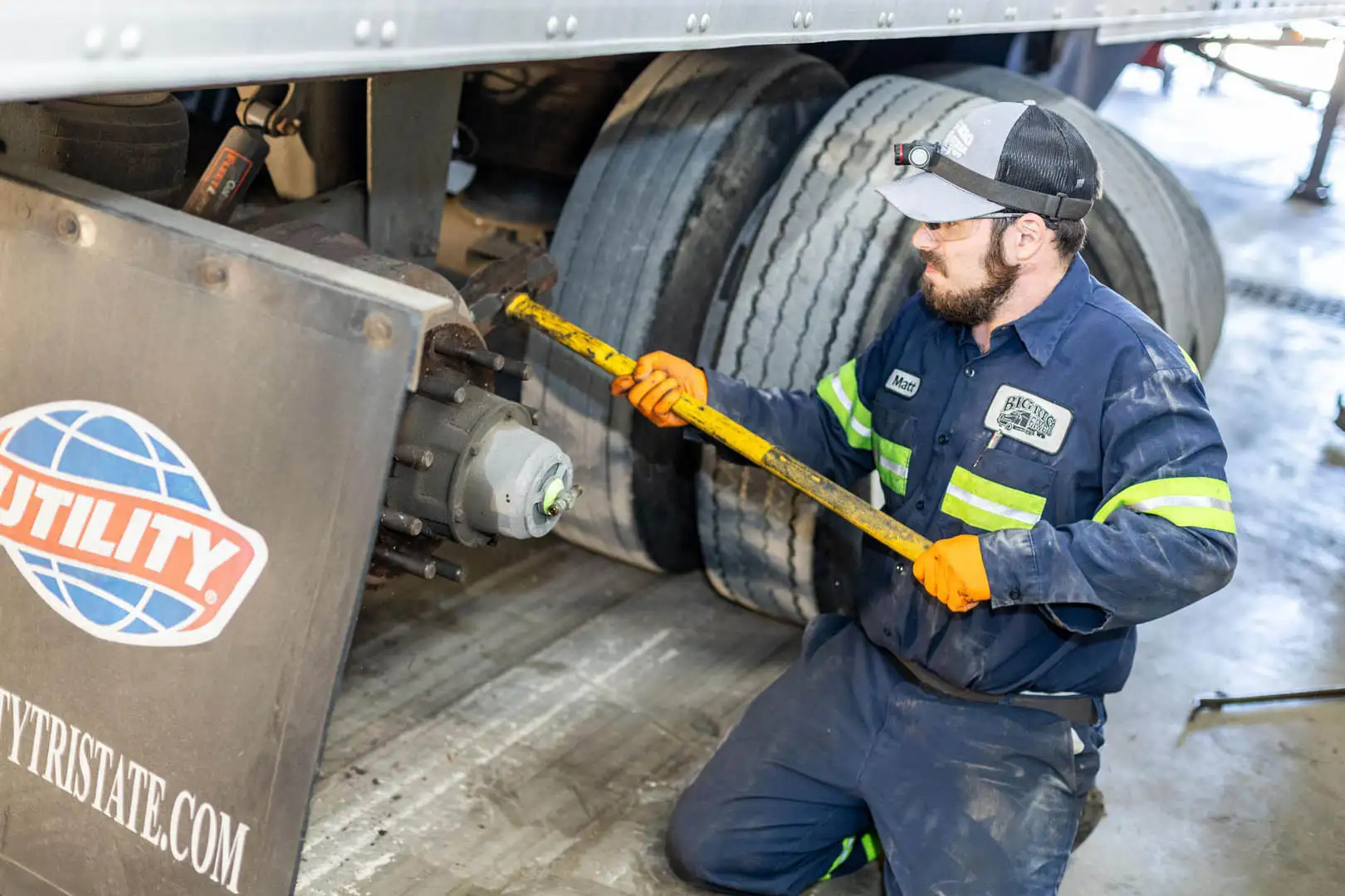 7 Signs Your Truck Brakes Need Immediate Attention